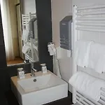 De La Rade Hotel