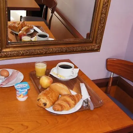 Hotel De La Rade Brest