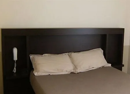 Отель De La Rade